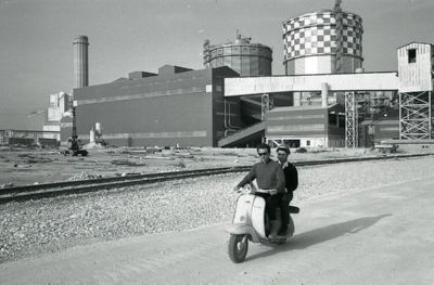 ligt de Vespa fabriek in Italië
